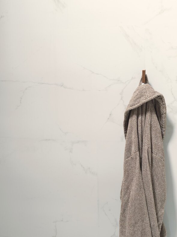 Marmol Carrara Blanco 45x120 cm